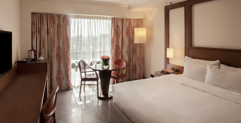 /web/uploads/116/Eko Hotels and Suites/room-photos/Eko Hotel (Classic Superior)/EH-classic-superior-room-2.jpg